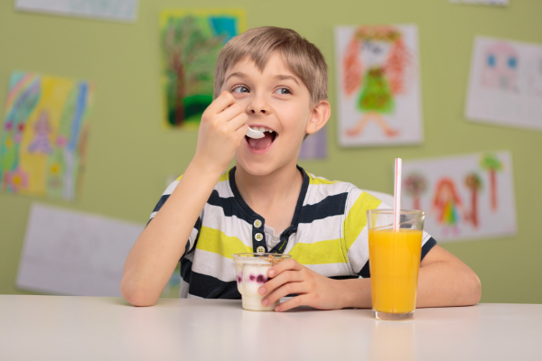 Safe School Snacks for Kids With Food Allergies