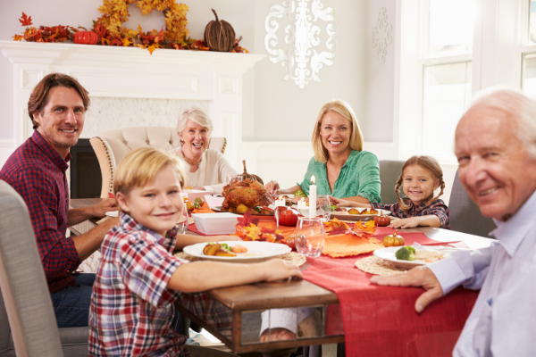 Holiday Season Hospitality :: Ways to Connect, Serve, & Volunteer | Columbia SC Moms Blog