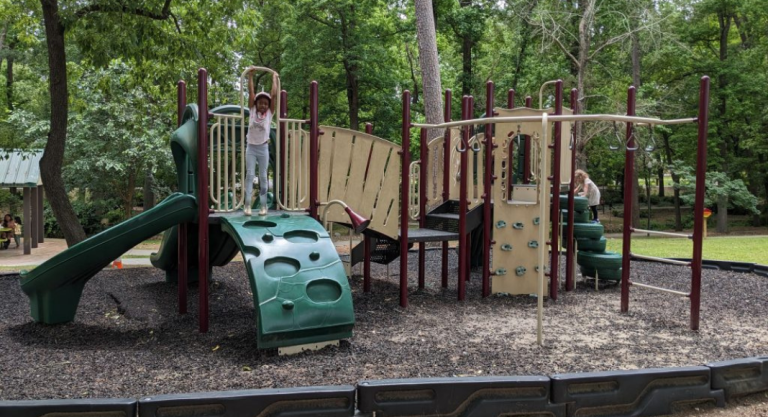 Columbia Parks & Playgrounds :: Guignard Park