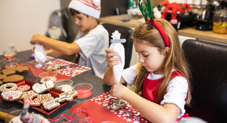 5 Fun Activities to Do With Kids on Christmas Vacation